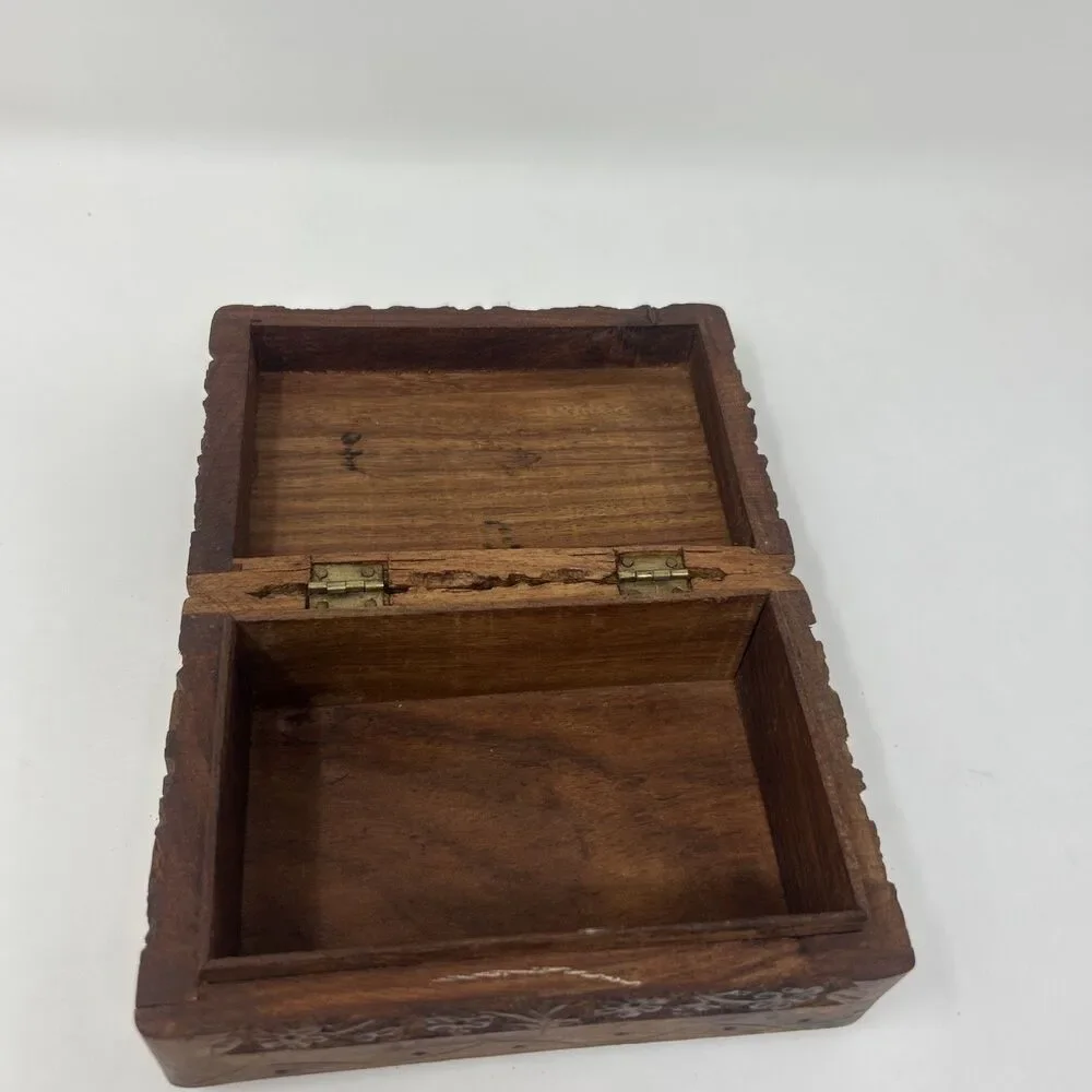 Vintage Carved Wooden Box Jewelry Trinket Flora